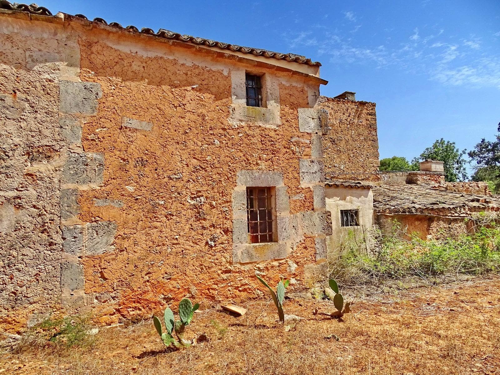 Große rustikale Finca zwischen Cas Concos und Campos zu res