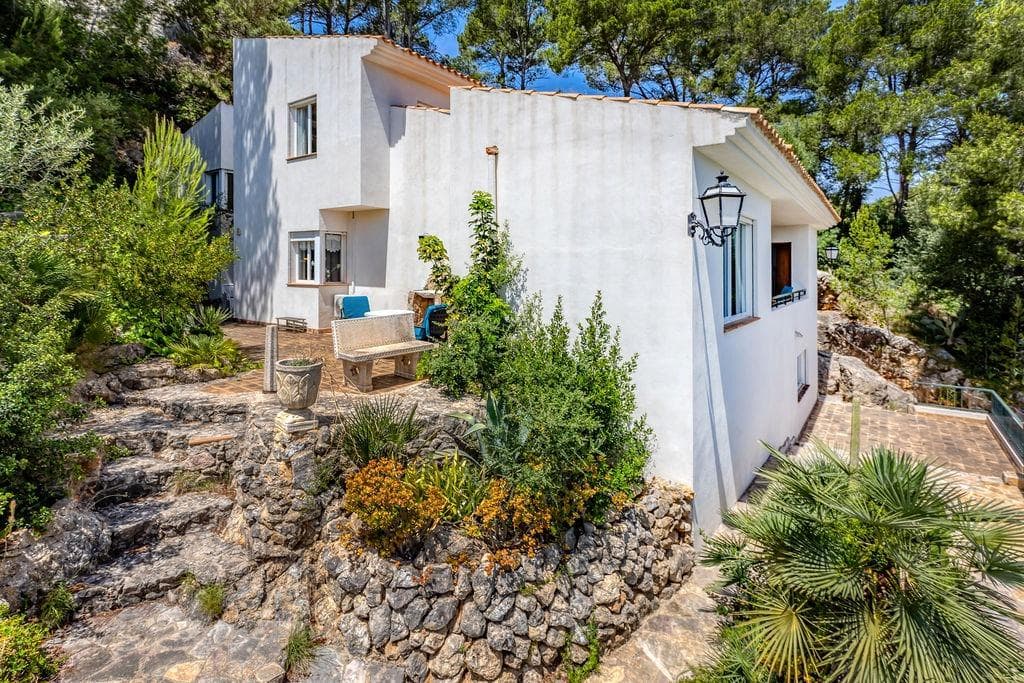 EXKLUSIV: Familienvilla mit Meerblick im begehrten Puerto de Pollensa – foto 3