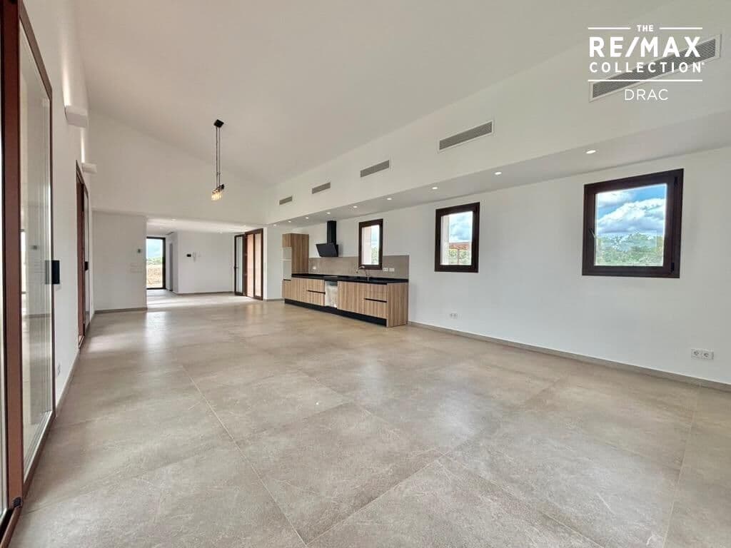 Espectacular Finca moderna de obra nueva en un entorno natural con piscina a15 minutos de Santanyi. – foto 4